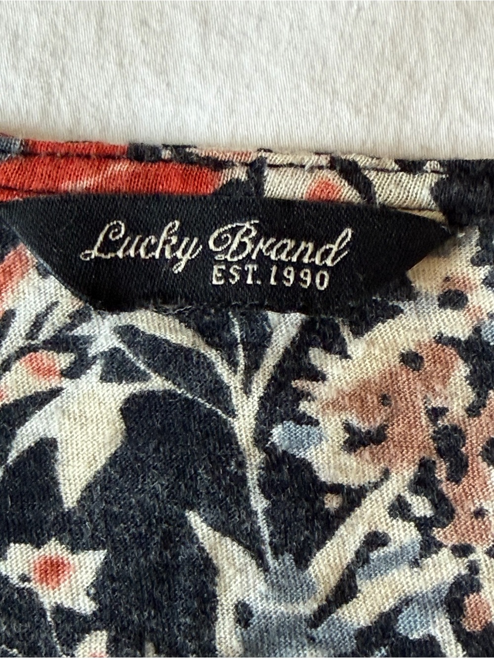 Lucky Brand Floral Peasant Shirt V Neck with Pleating Boho Wedtern Size Large - Picture 10 of 15